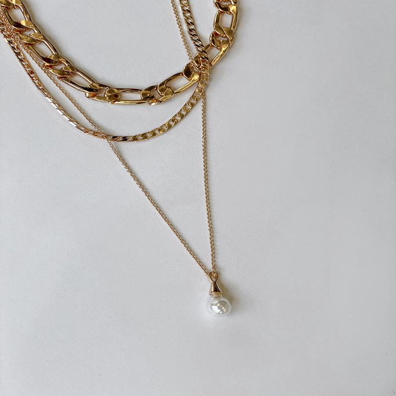 Harney Pearl Drop Necklace Gold / White
