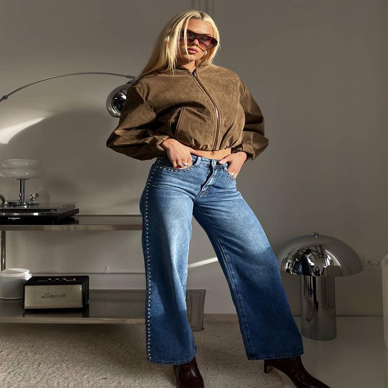 Saving Up Mid Rise Straight Leg Studded Jeans Mid Blue