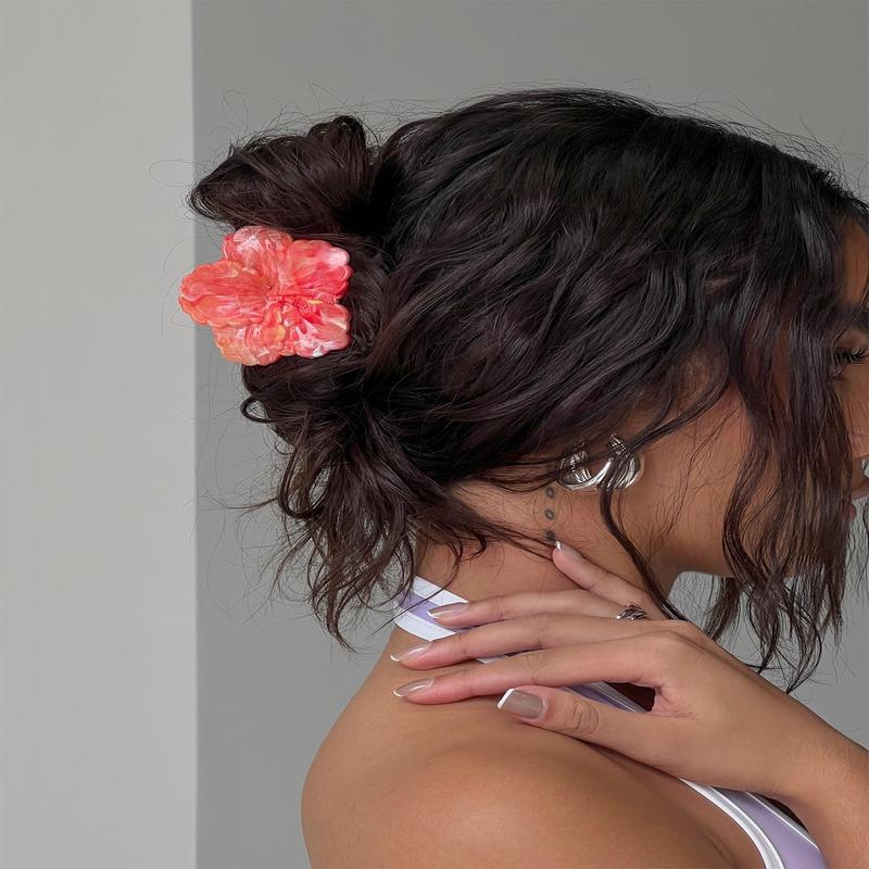 Malissa Flower Hair Clip Multi