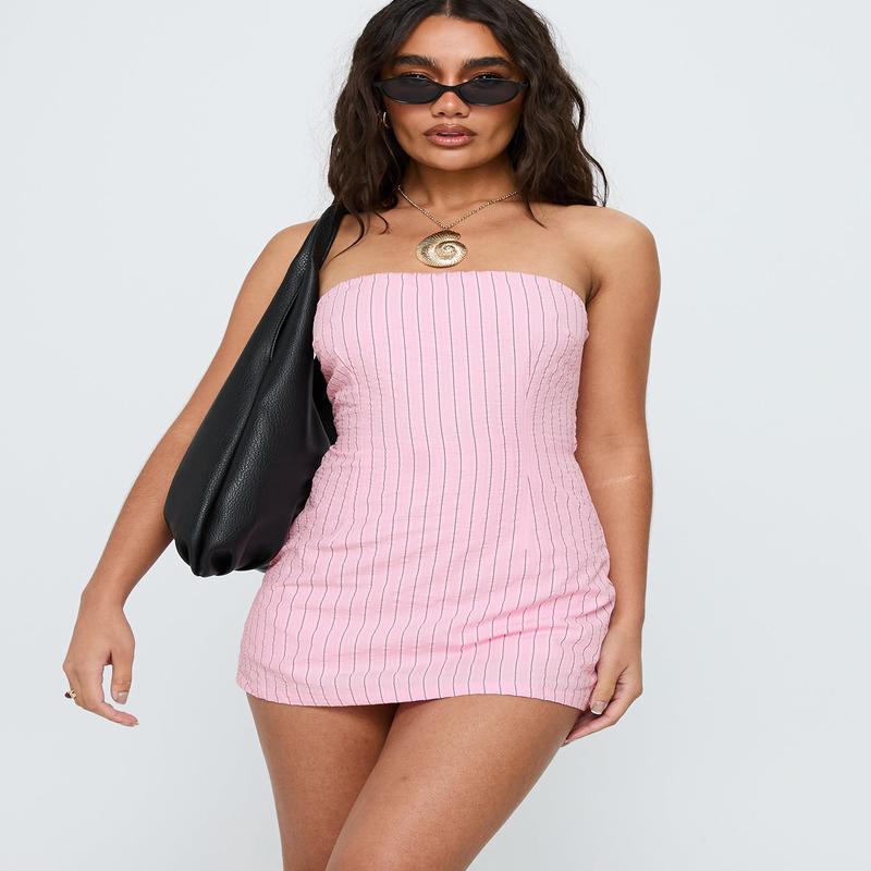 Yumiko Strapless Playsuit Pink