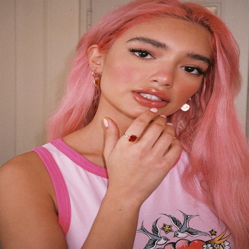 The Royals Ring Pink