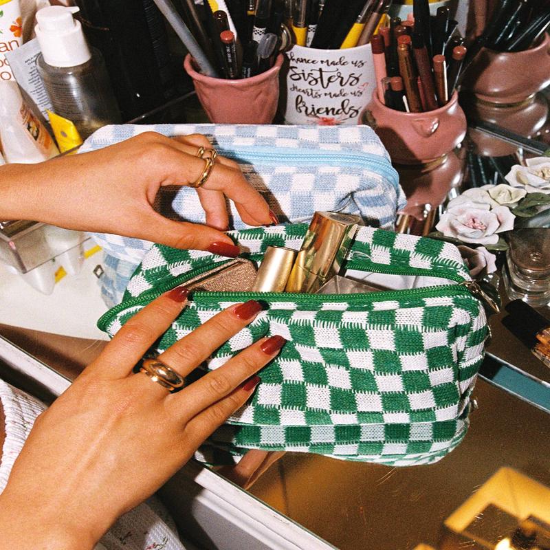 Zinny Cosmetics Case Green / White