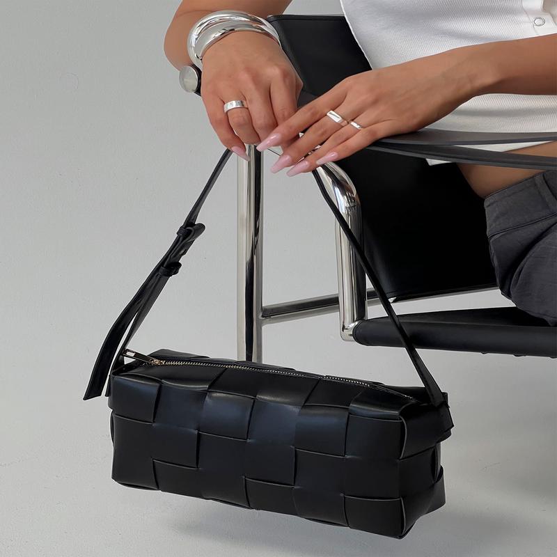 Declynn Woven Shoulder Bag Black