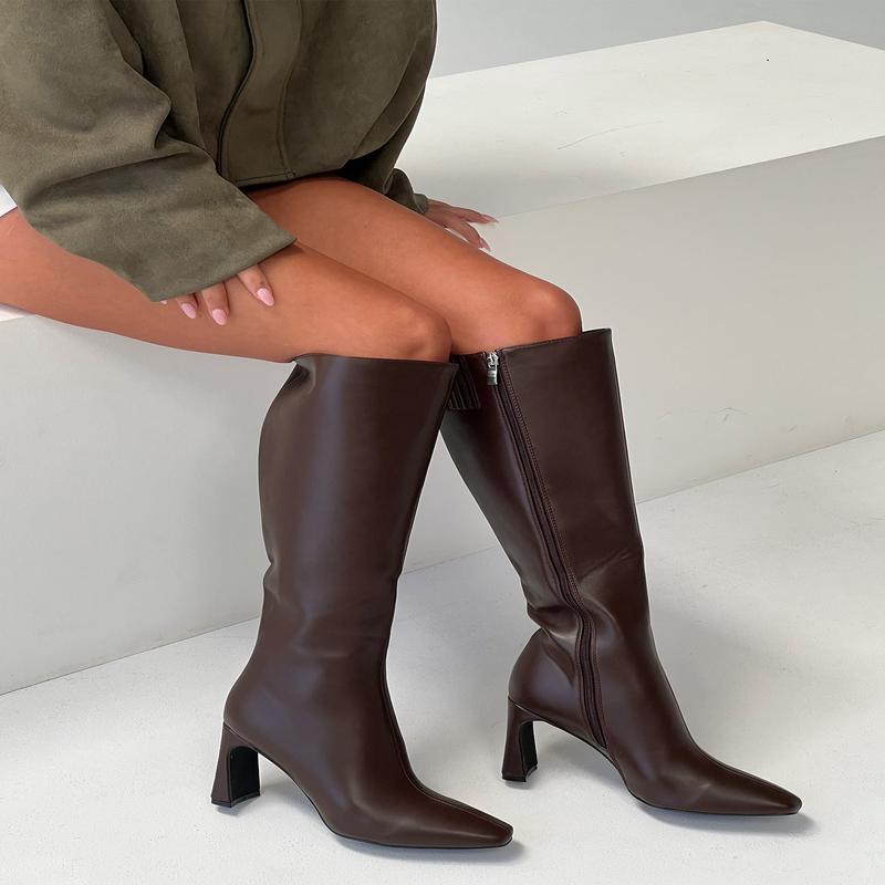 Sawyer Knee High Boots Brown