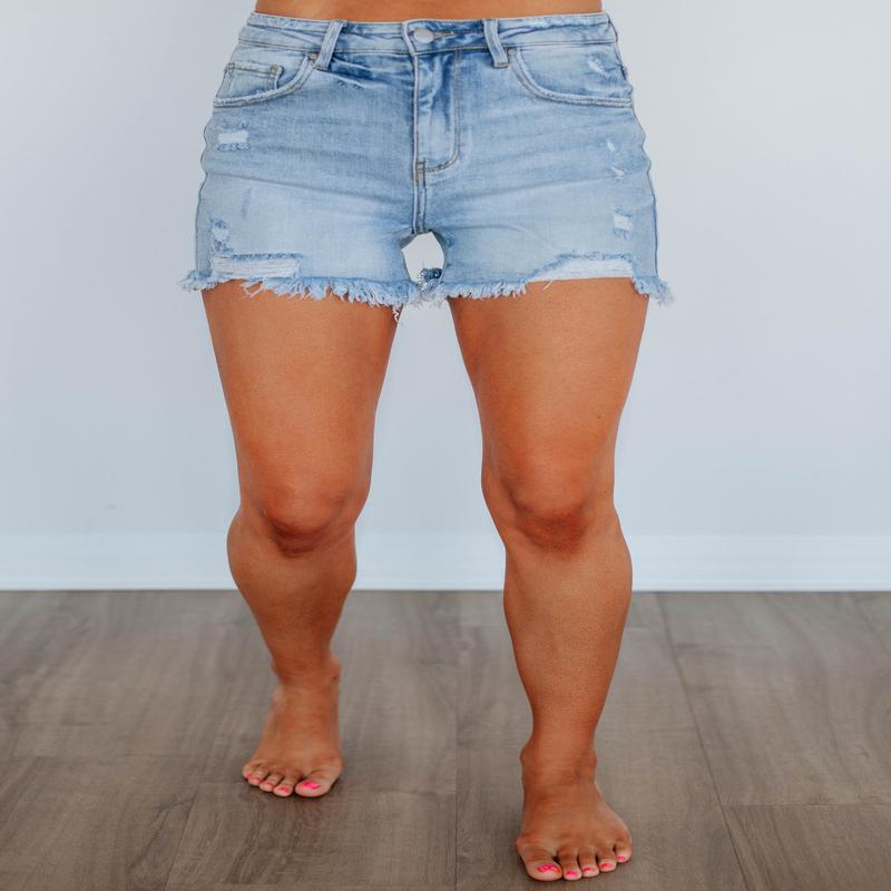 Carlie Risen Shorts - Light Wash