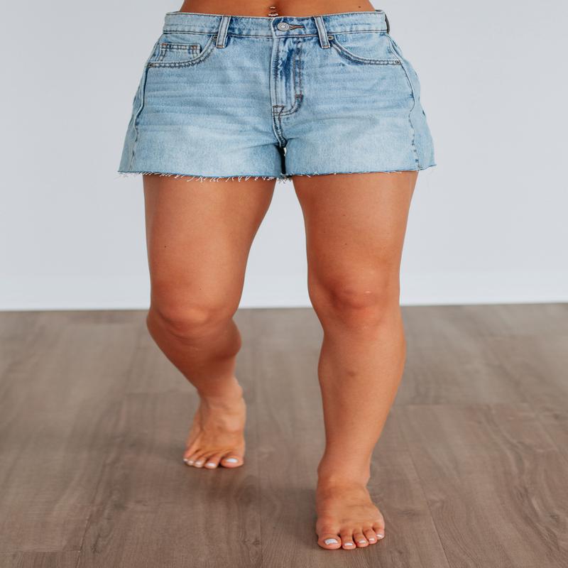 Ava Hidden Shorts - Light Wash
