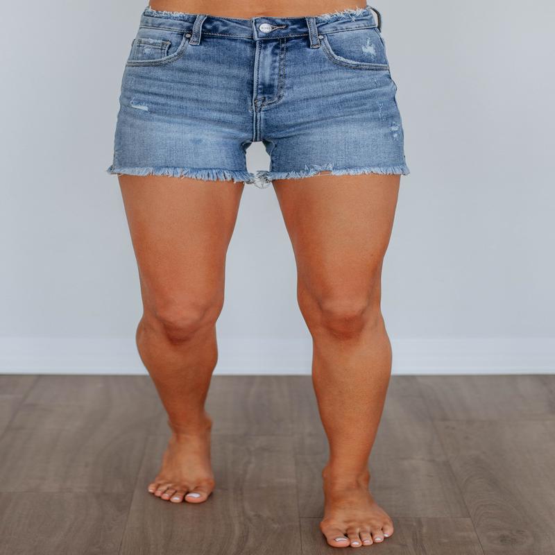 Beck Risen Shorts - Medium Wash