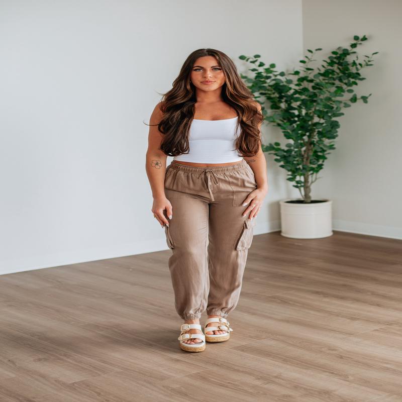 Bodie Cargo Joggers - Dark Sand