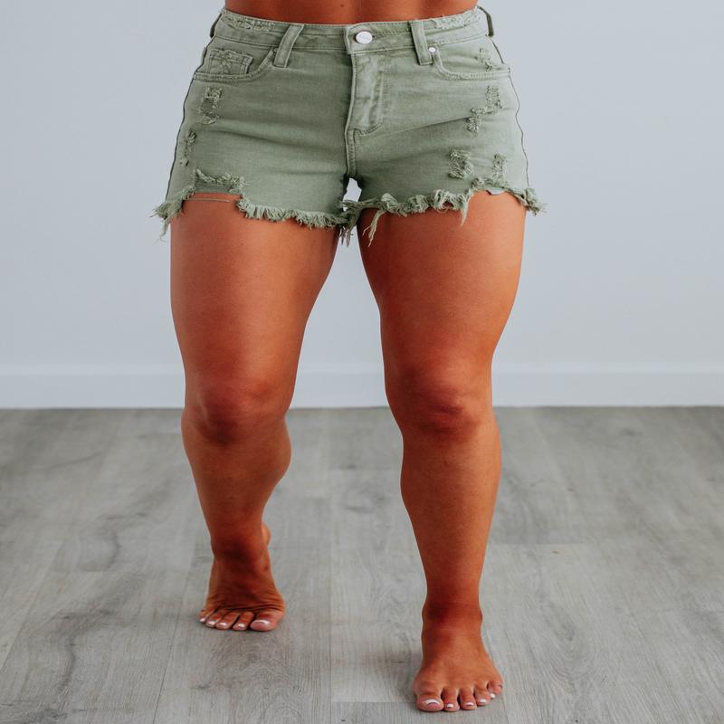 Mae Risen Shorts - Olive
