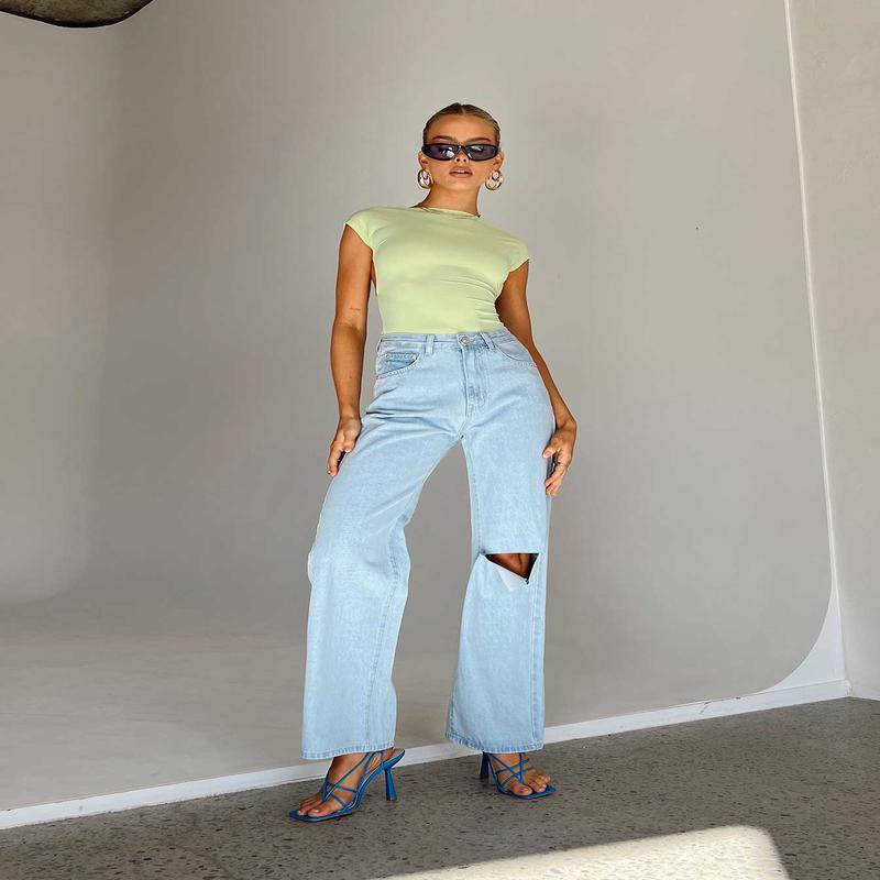 Sevina Wide Leg Denim Jeans Light Wash