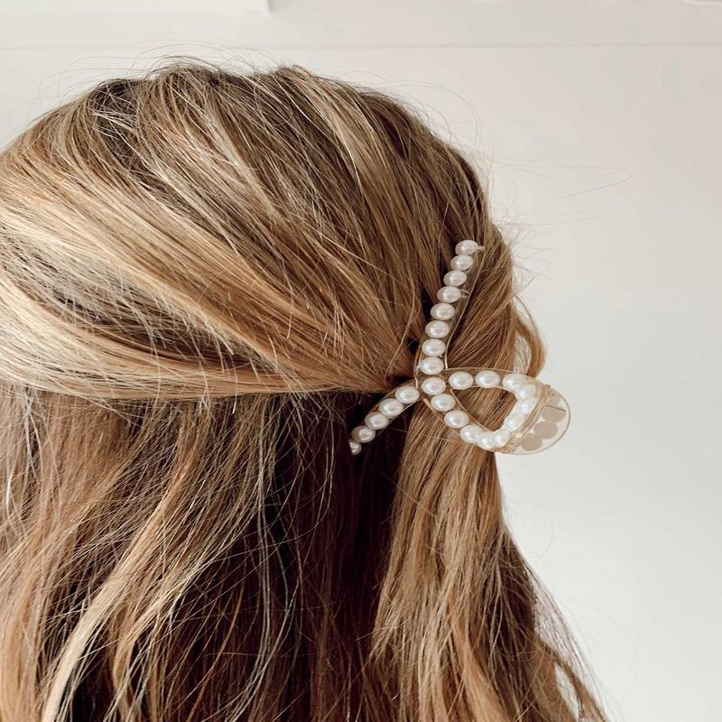 Tilton Pearl Hair Clip White