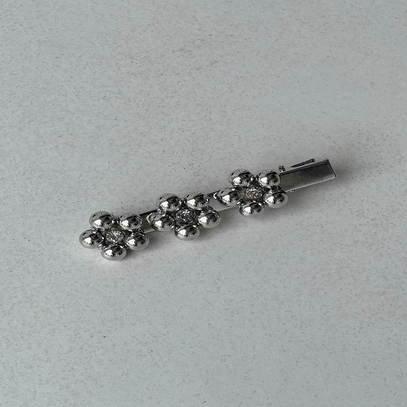 Melia Flower Hair Clip Chrome