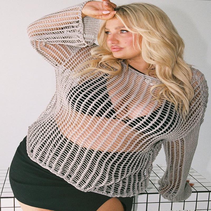 The Kennedy Sweater Beige Curve