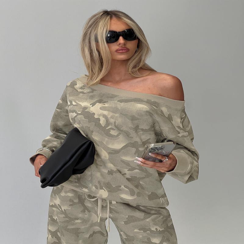 Wellness Off The Shoulder Jumper Washed Camo
