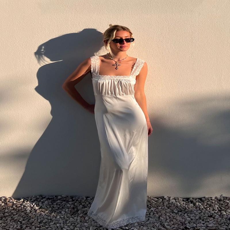 Ballerina Vintage Maxi Dress Porcelain