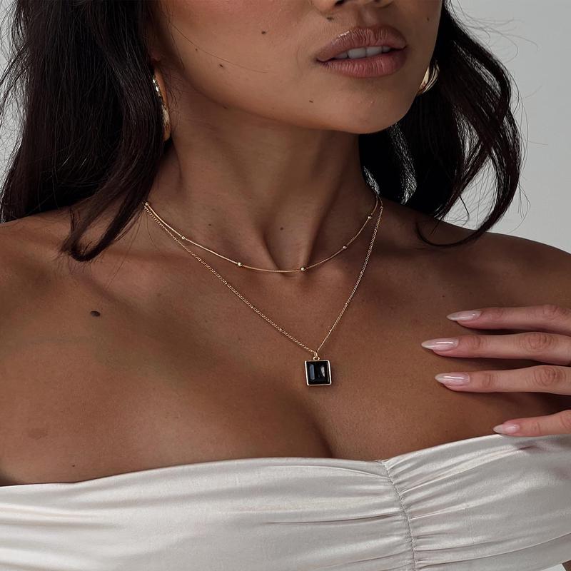 Wesson Necklace Gold