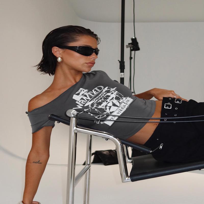 Star Wanted Asymmetrical Tee Grey