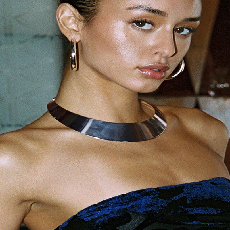 Karta Neck Cuff Silver