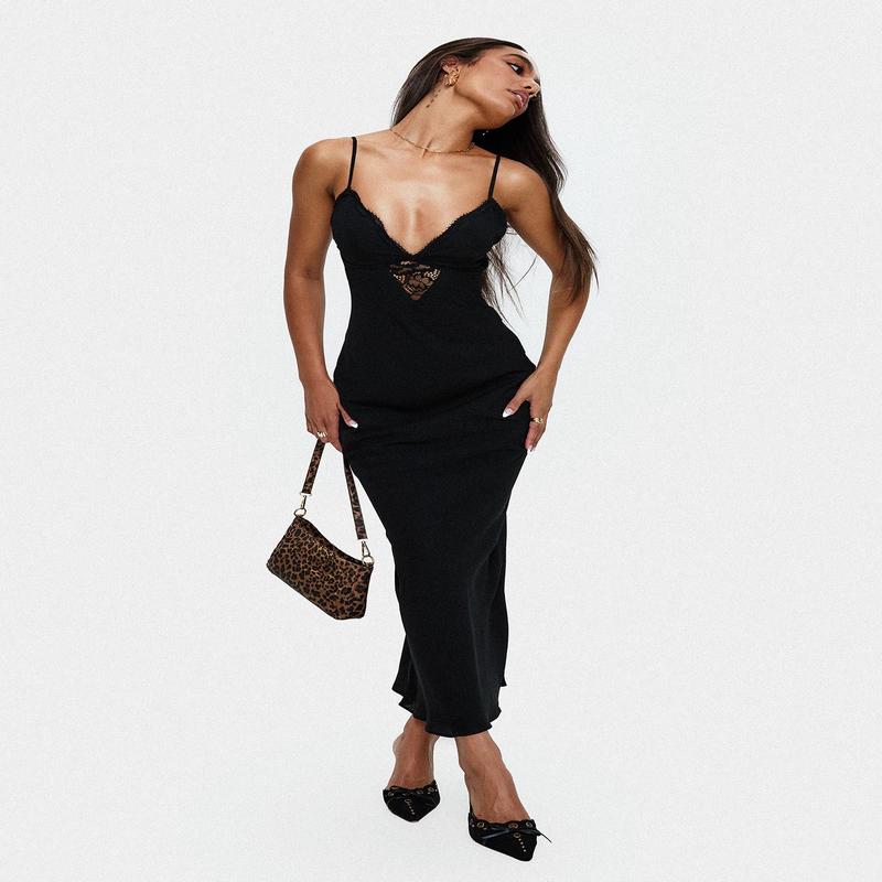 Artea Maxi Dress Black