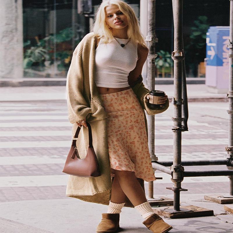 Finneas Longline Cardigan Beige