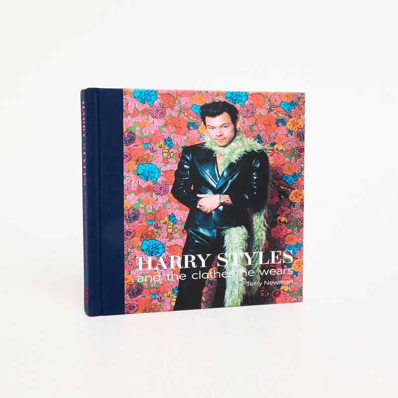 Harry Styles: and the Clothes He Wears Book