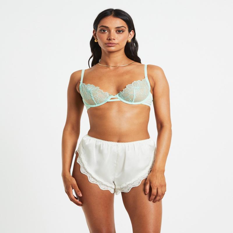Maple Scallop Lace Cage Bra in Mint Green