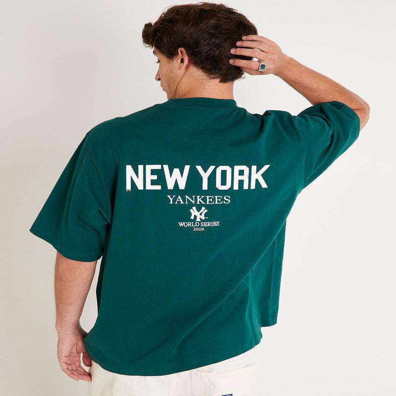 New York Yankees Script Boxy T-Shirt