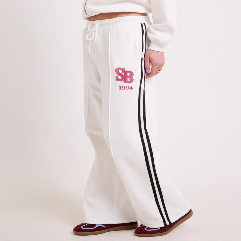 Subtitled Emblem Baggy Trackpants