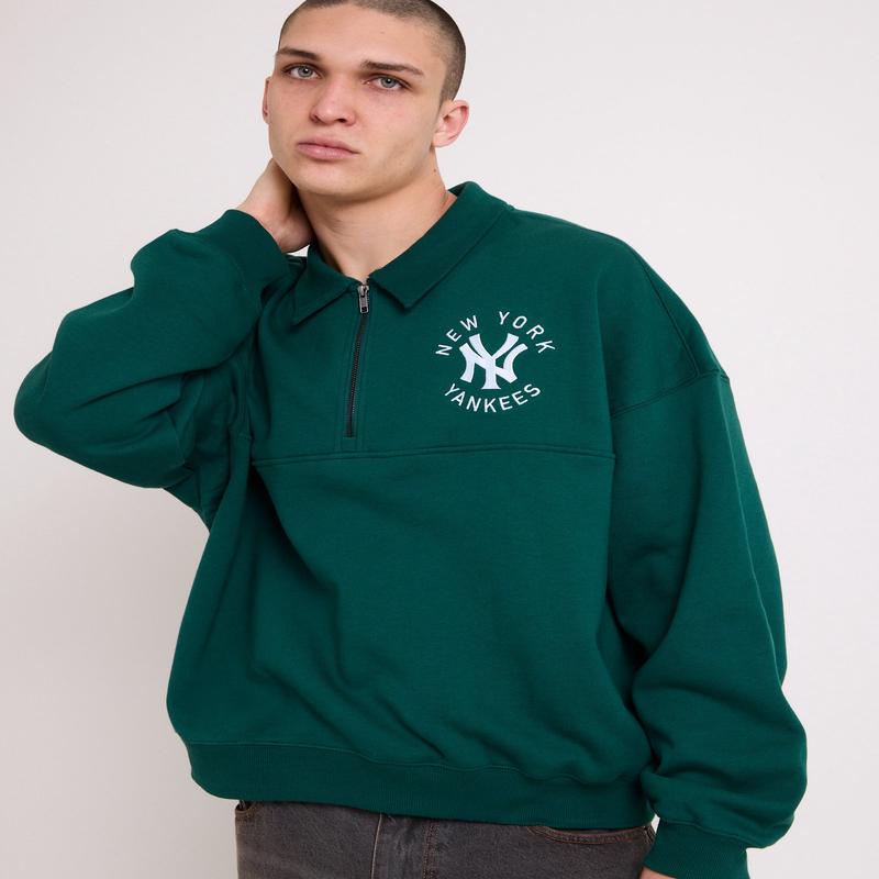 Yankees Half Zip Collared