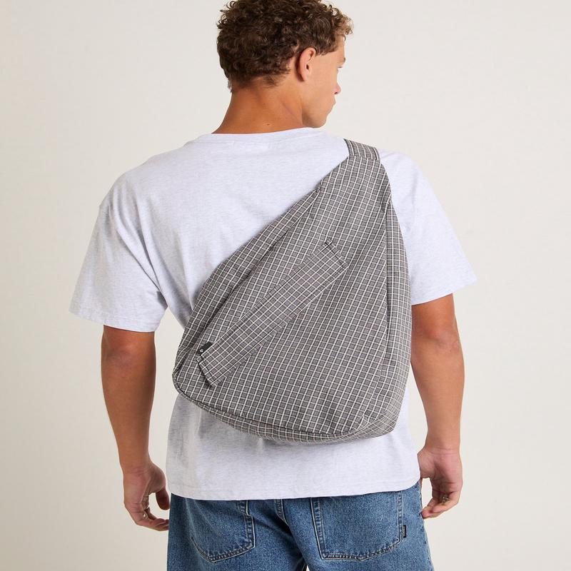 Sumo Sling Bag