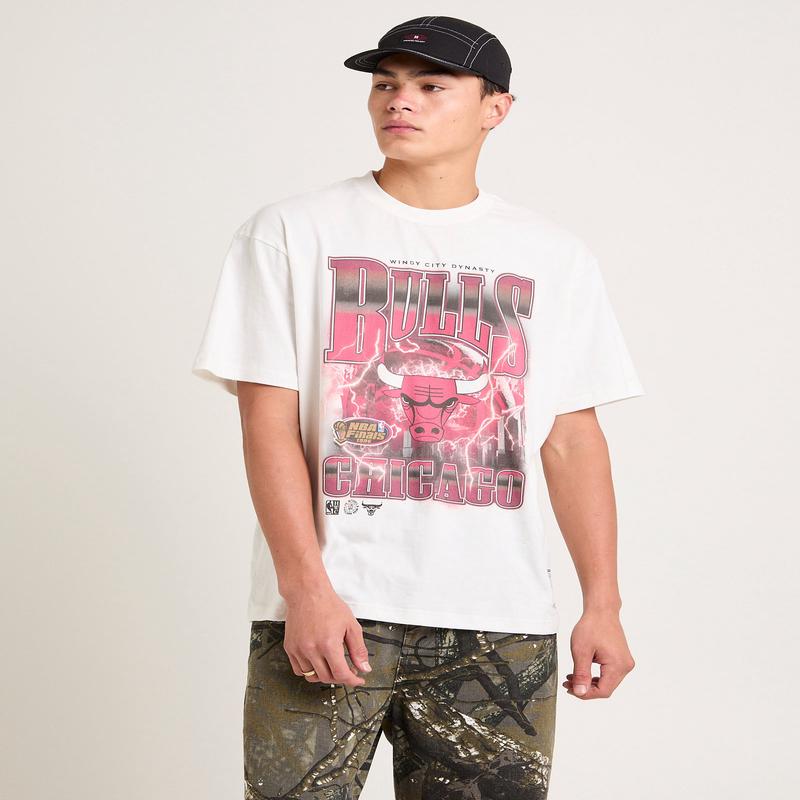 Chicago Bulls City Strike T-Shirt