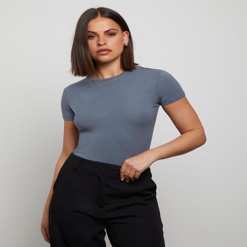 Slinky Fitted Tee in Slate