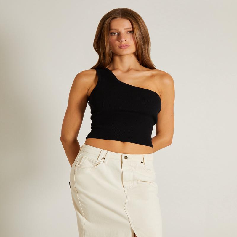 Luxe Knitted One Shoulder Top in Black