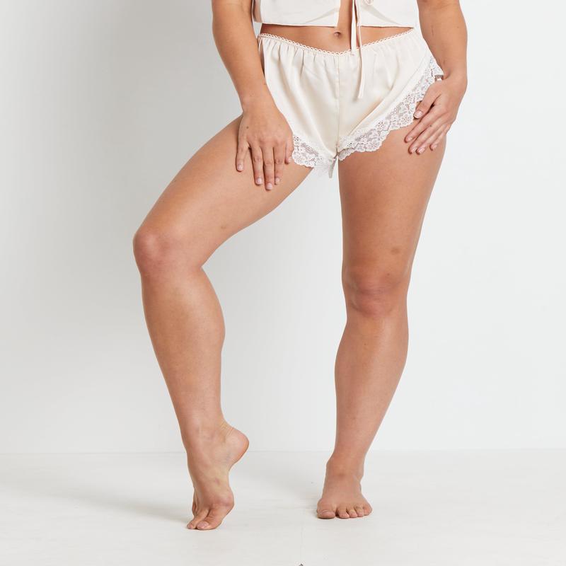 Amira Lace Trim Cheeky Shorts in Cream