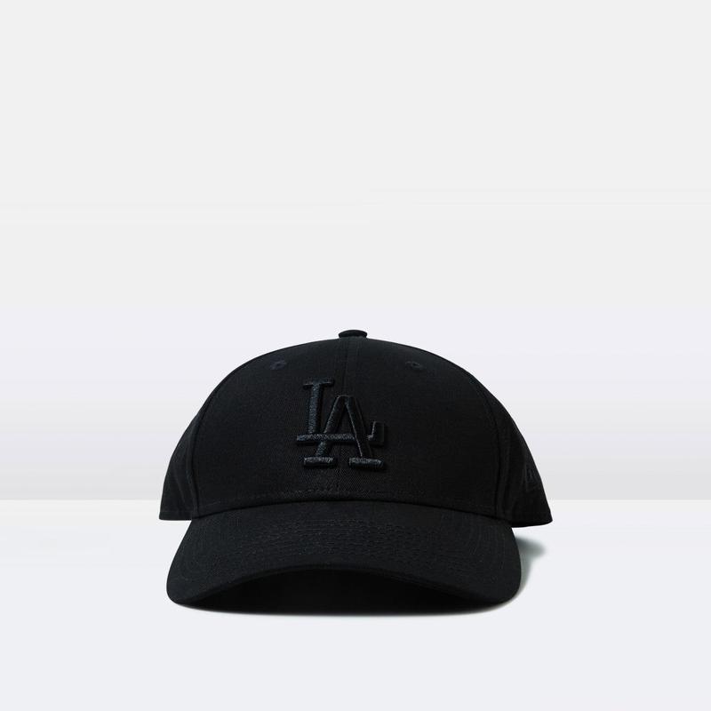9forty Los Angeles Dodgers Curvepeak Cap Black