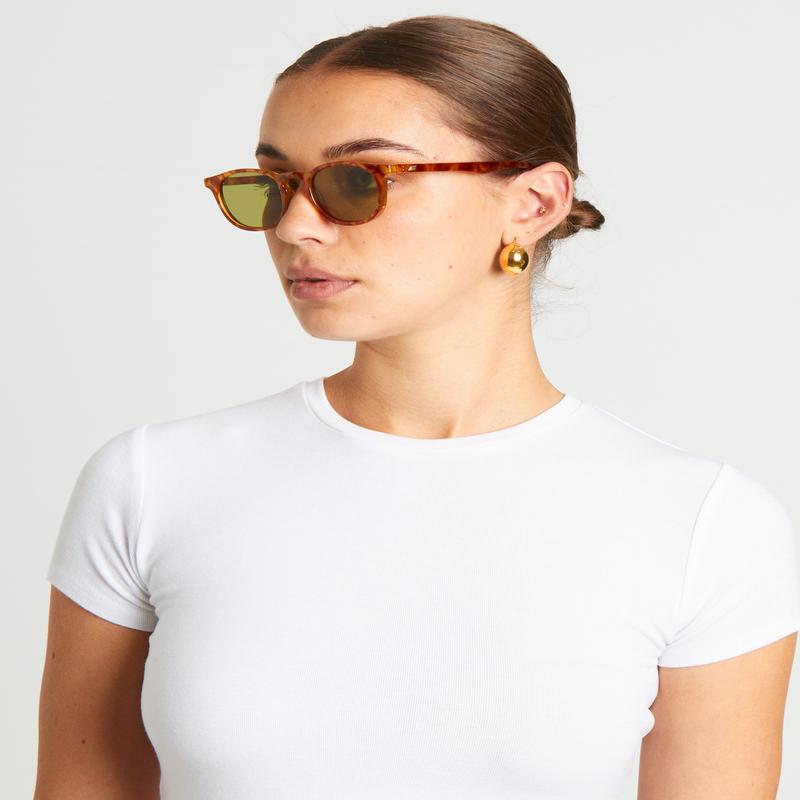 Club Royale Sunglasses in Vintage Tort/Olive Mono