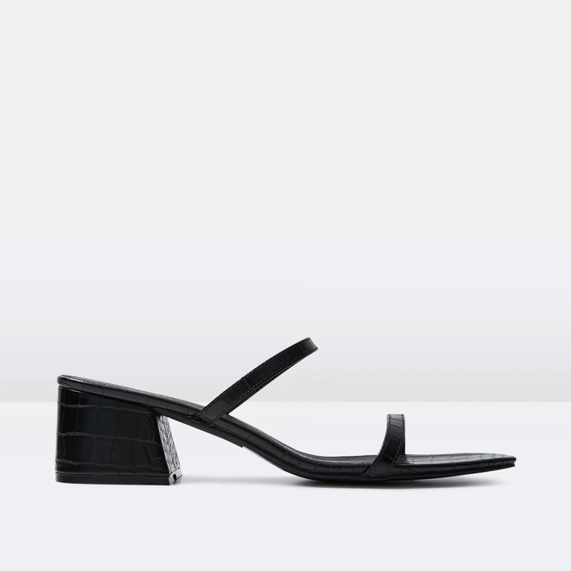 The Naomi Block Heels Black