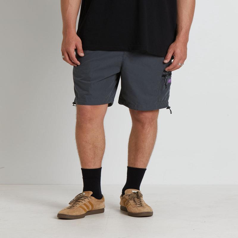 Trail Shorts in Navy