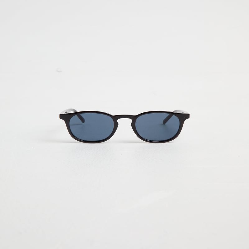 Club Royale Sunglasses in Black/Smoke Mono