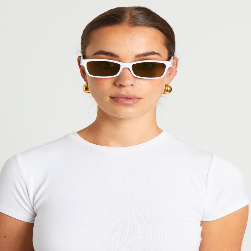 Le Sustain Plateaux Sunglasses in White/Moss Mono