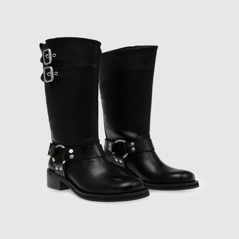 Eastern Boots in Black