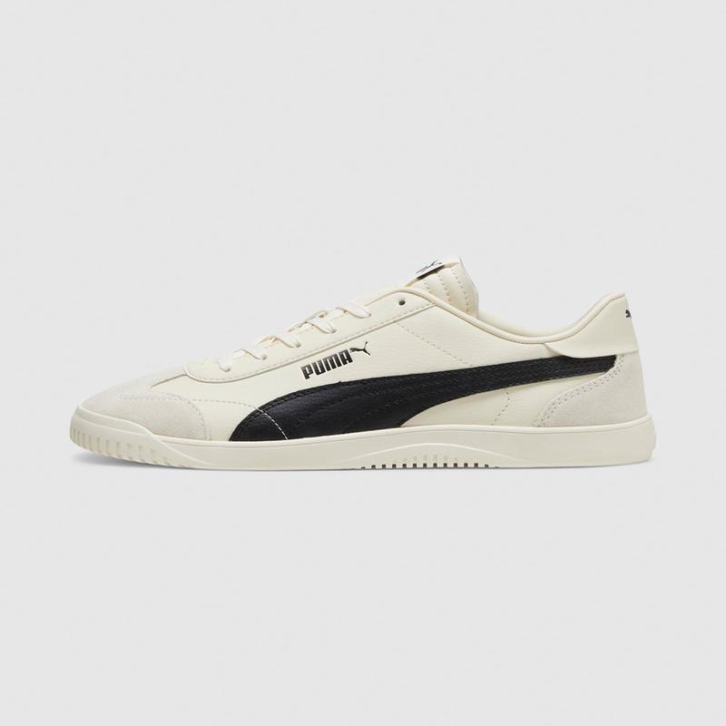 Puma Club 5V5 SD Vapor Sneakers in Ivory/Black