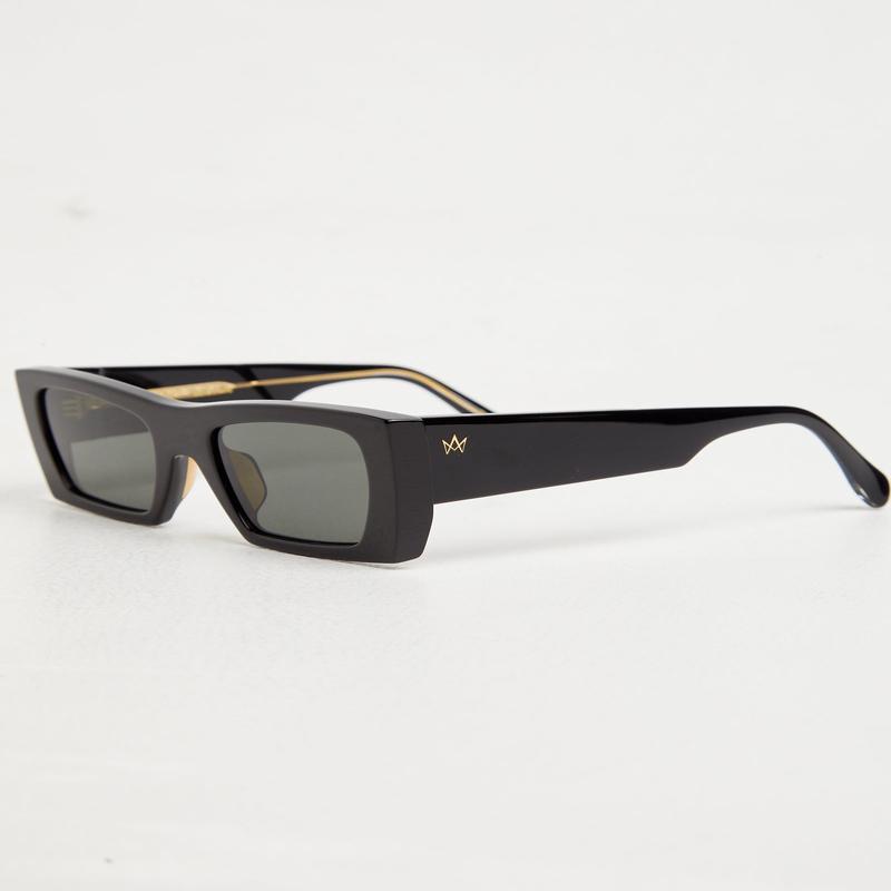 Tes Sunglasses in Black