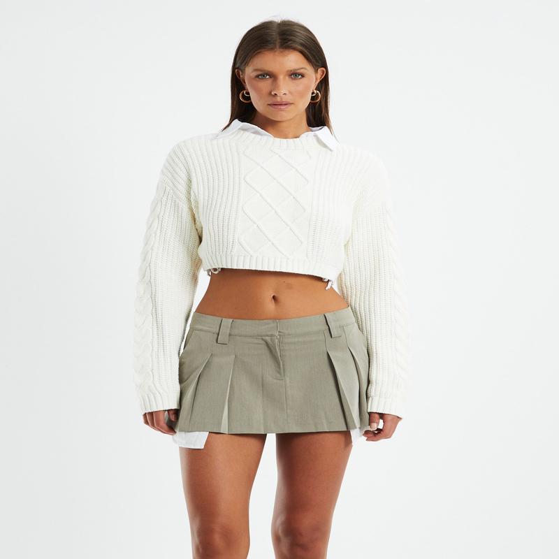 Betsy Shrunken Cable Knit Jumper White