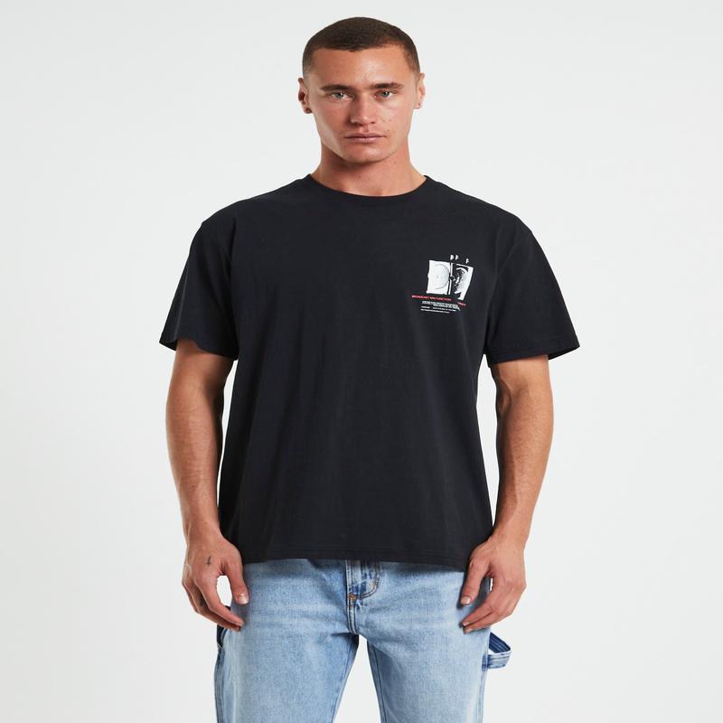 Quandary Short Sleeve T-Shirt in Black