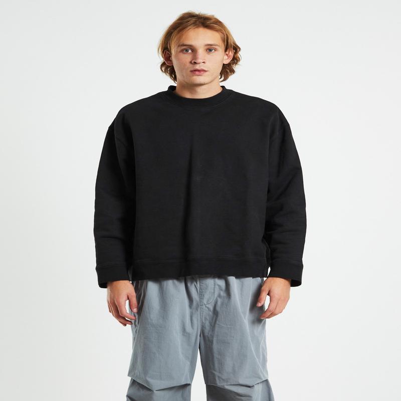 Aeon Crewneck Jumper Black
