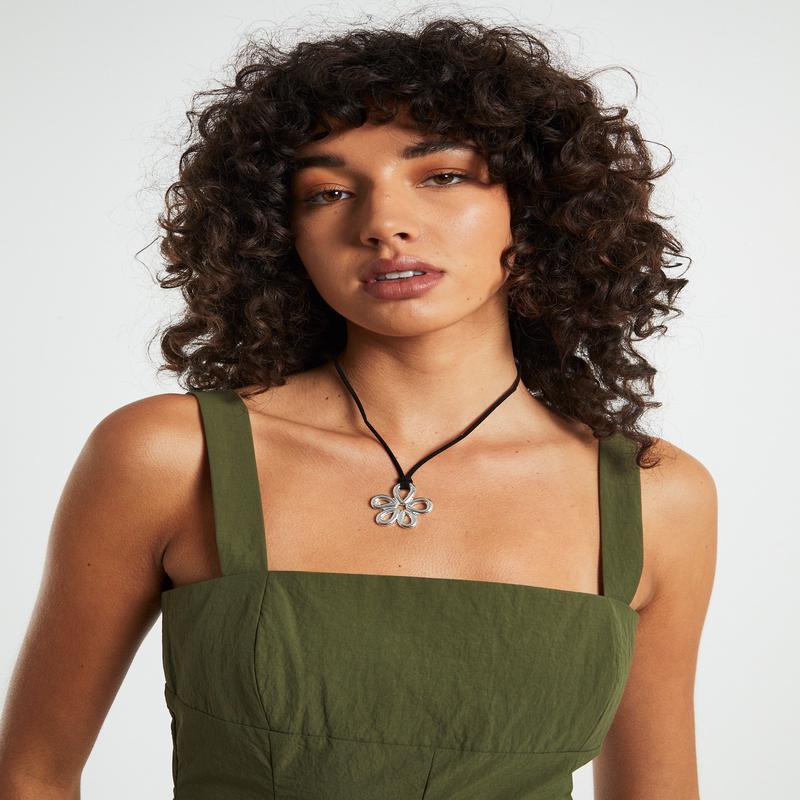 Statement Pendant Necklace Silver