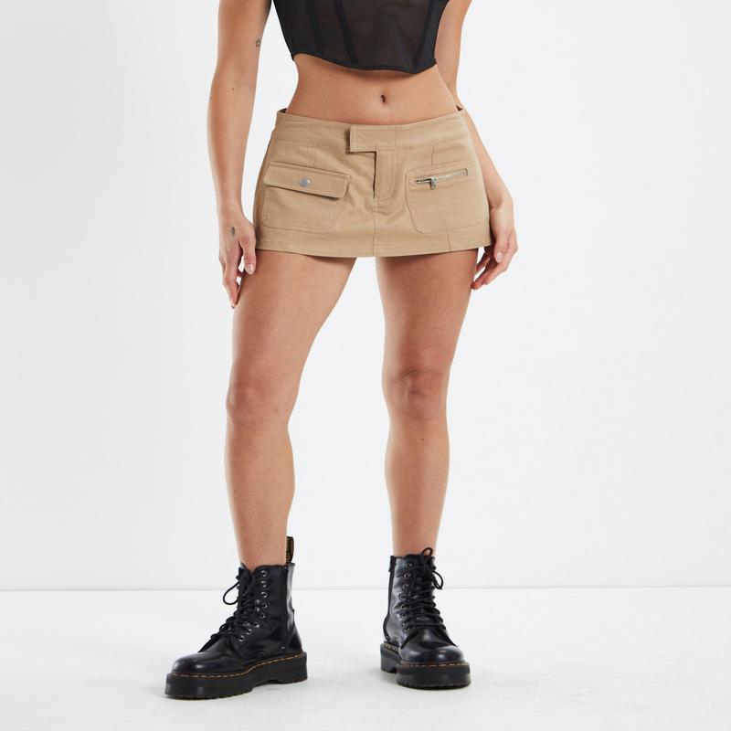 Winnie Patch Pocket Skort Beige