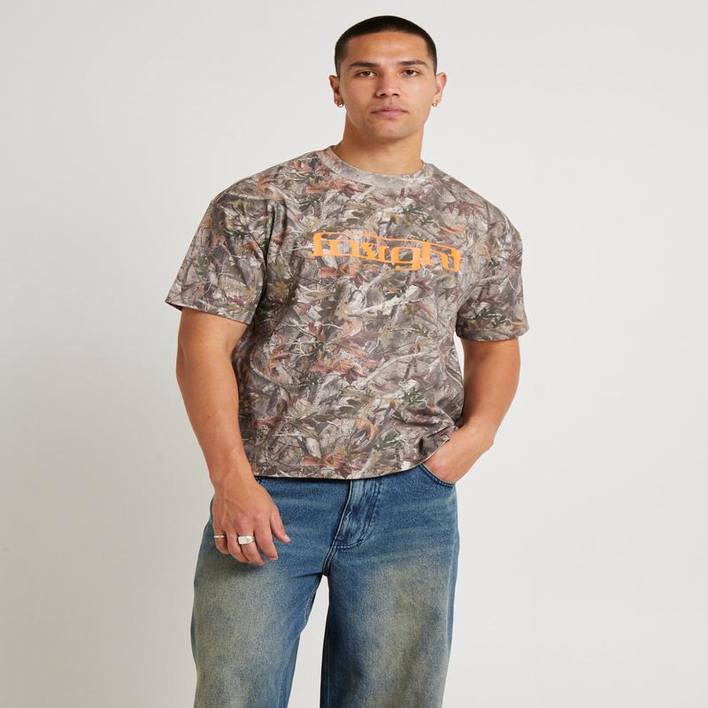 Admission Cropped Camo T-Shirt