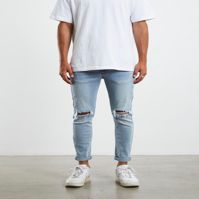 Offset Jeans In Bleach Blue